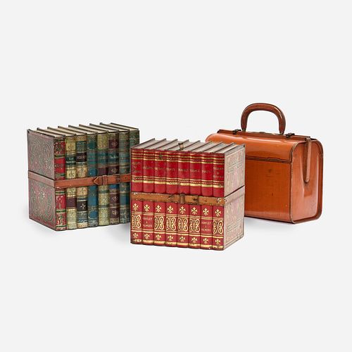 THREE HUNTLEY & PALMERS TROMPE