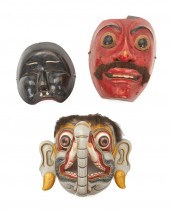 THREE INDONESIAN CARVED WOOD F