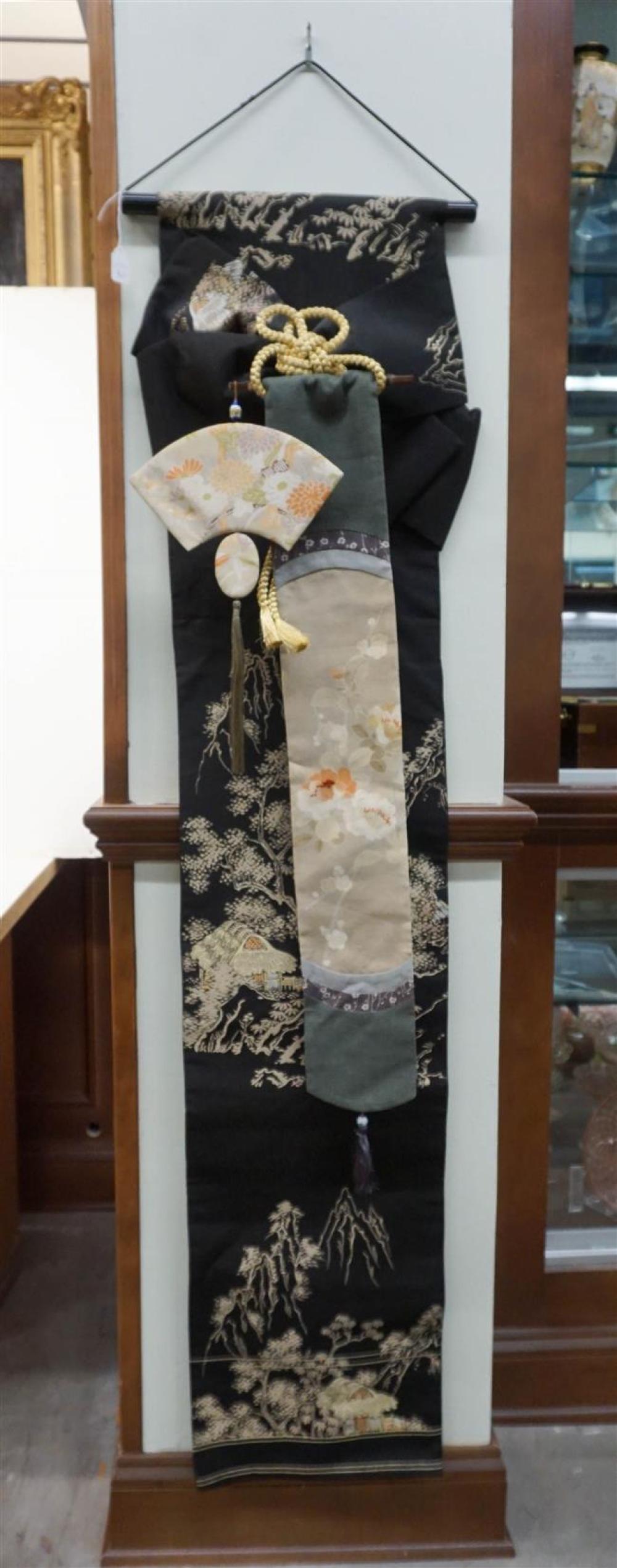 THREE JAPANESE CLOTH