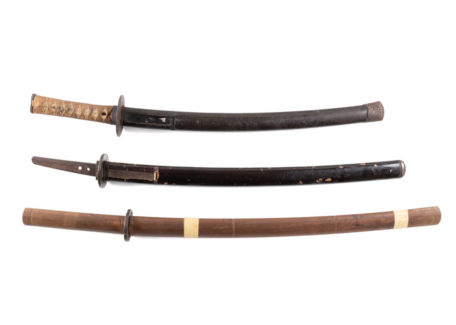 THREE JAPANESE WAKIZASHIS IN