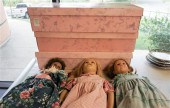 THREE KINDER PORCELAIN HEAD DO