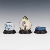 THREE KOREAN PORCELAIN WATER D