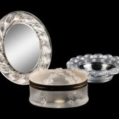 Three Lalique Articles
compris