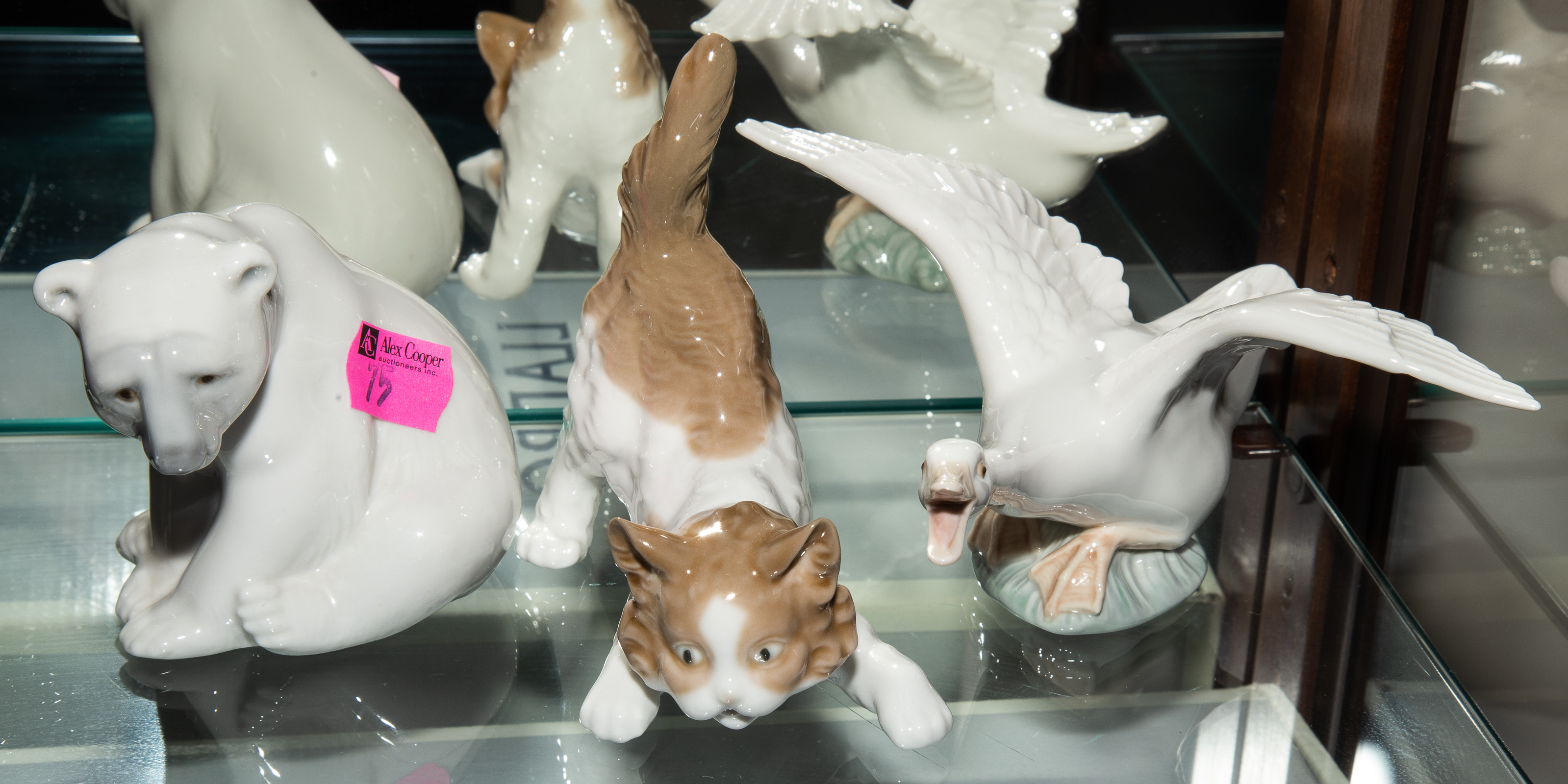 THREE LLADRO ANIMALS Including a