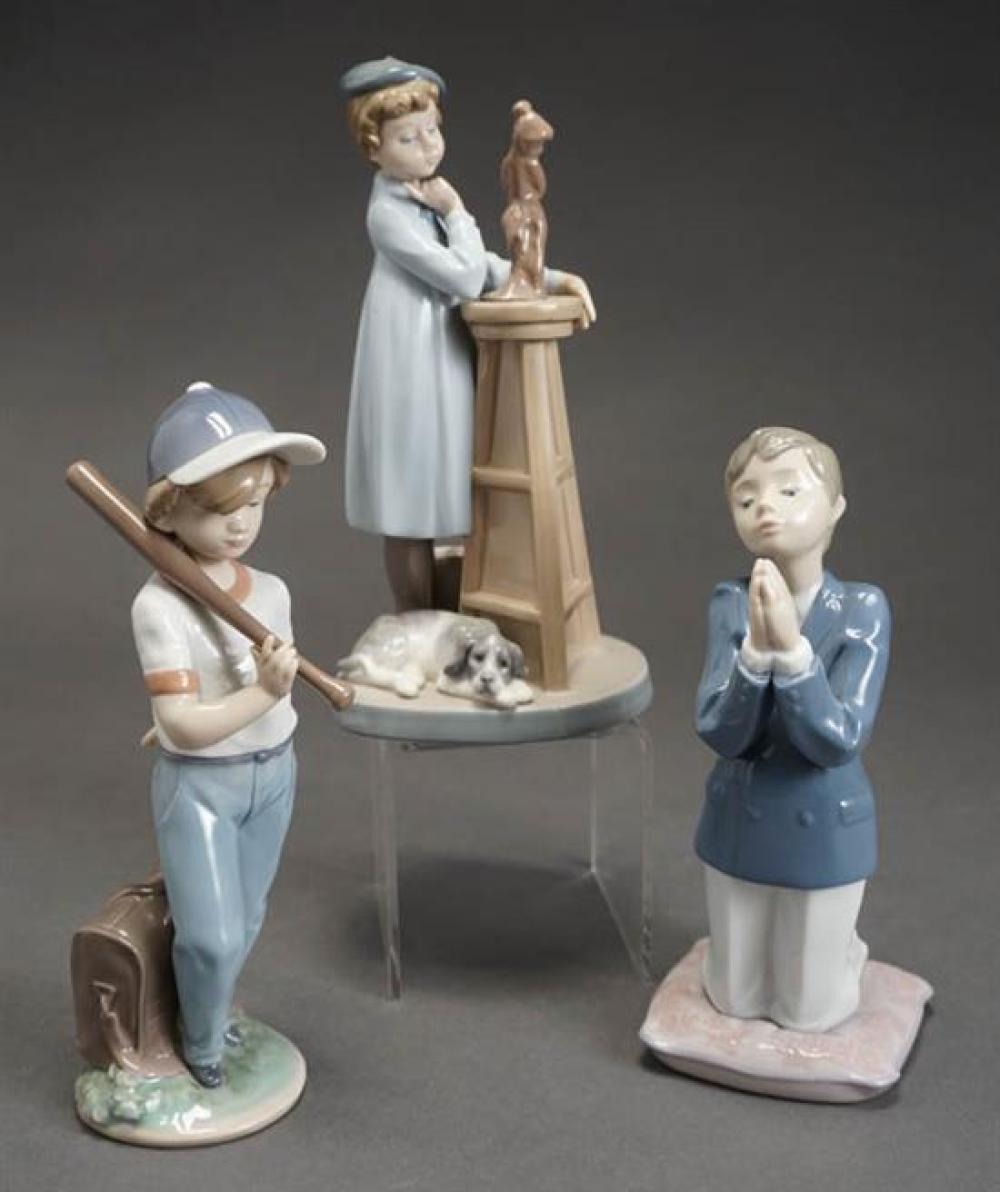 THREE LLADRó FIGURES OF 'LITTLE