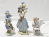THREE LLADRO PORCELAIN FIGURIN