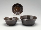 Three Meaders bowls, all alkal
