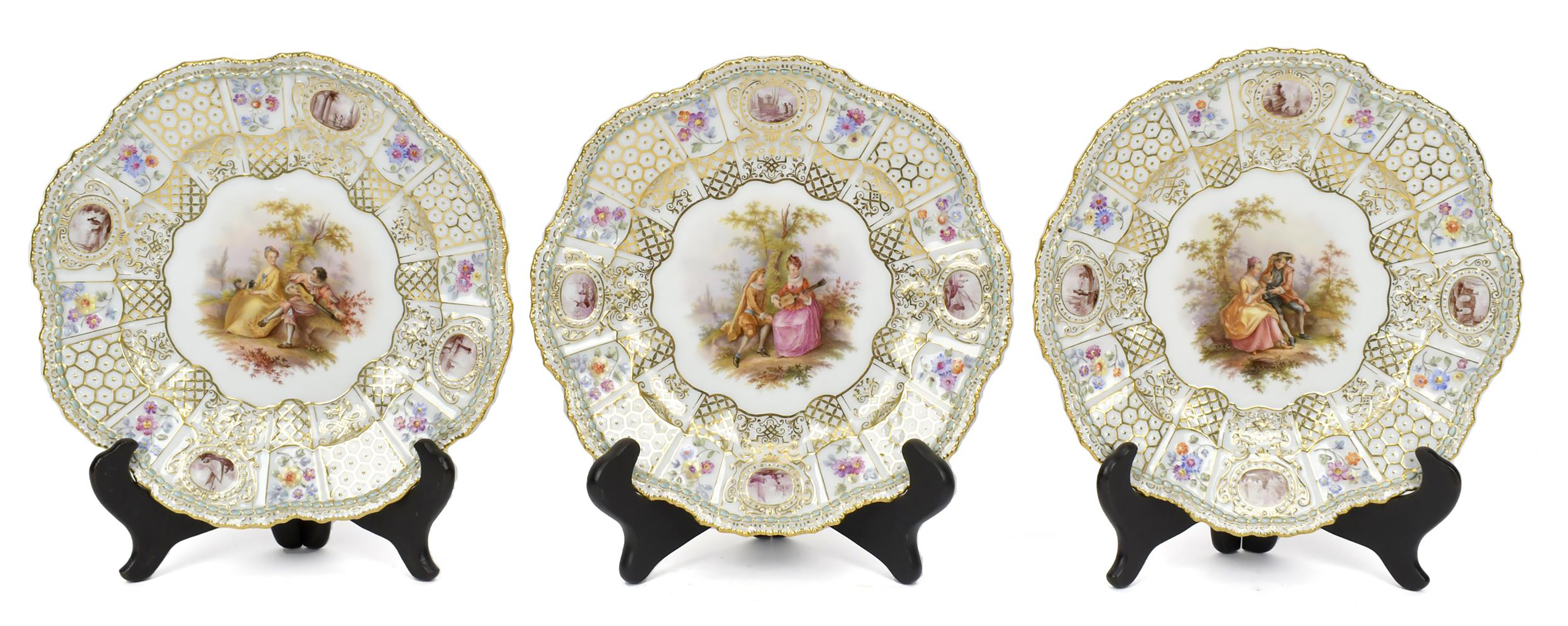 THREE MEISSEN PORCELAIN CABINET