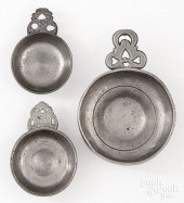 THREE NEW ENGLAND PEWTER PORRI