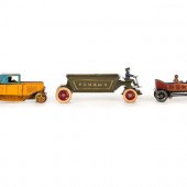 Three Painted Tin Vehicles
20t