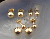 THREE PAIRS OF FOURTEEN KARAT