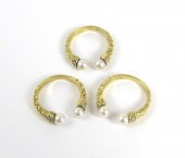 THREE PEARL AND EIGHTEEN KARAT