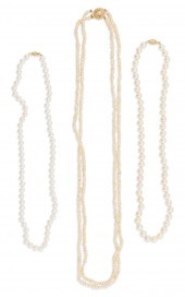 THREE PEARL NECKLACESTHREE PEA