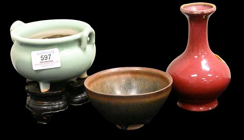 THREE PIECE CHINESE PORCELAIN