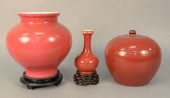 THREE-PIECE CHINESE PORCELAIN