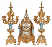 THREE-PIECE CLOCK GARNITUREena