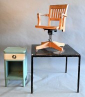THREE PIECE GROUP KNOLL INDUST