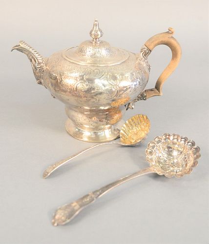 THREE PIECE LOT GEORGIAN SILVER,