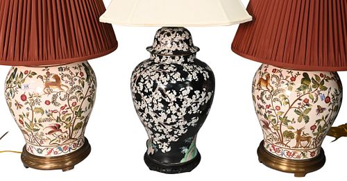 THREE PIECE LOT OF TABLE LAMPSThree