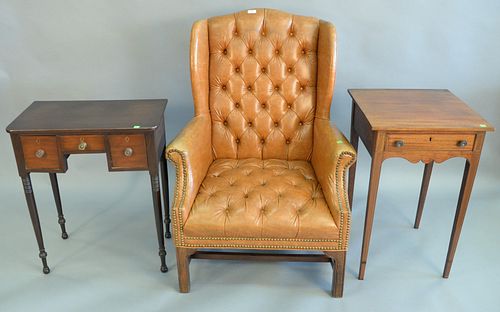 THREE PIECE LOT TO INCLUDE TUFTED