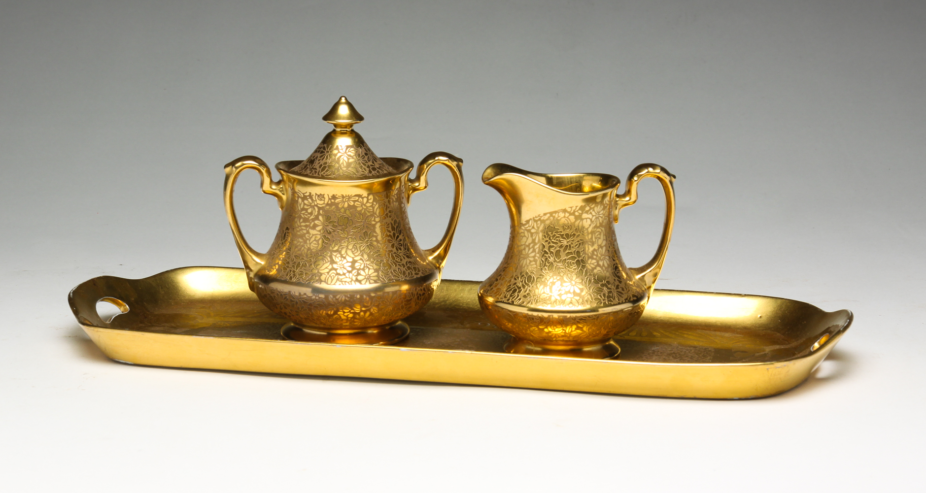 THREE PIECE PICKARD SUGAR AND