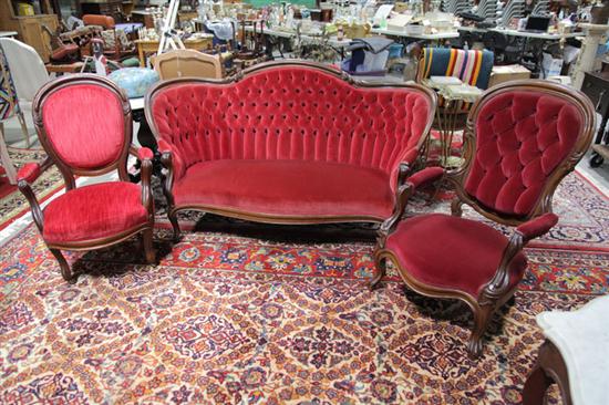 THREE PIECE VICTORIAN PARLOR SET.