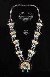 THREE-PIECE ZUNI SUNFACE JEWEL