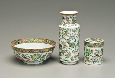 Three pieces Chinese famille rose ,