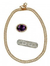 THREE PIECES GOLD JEWELRYneckl