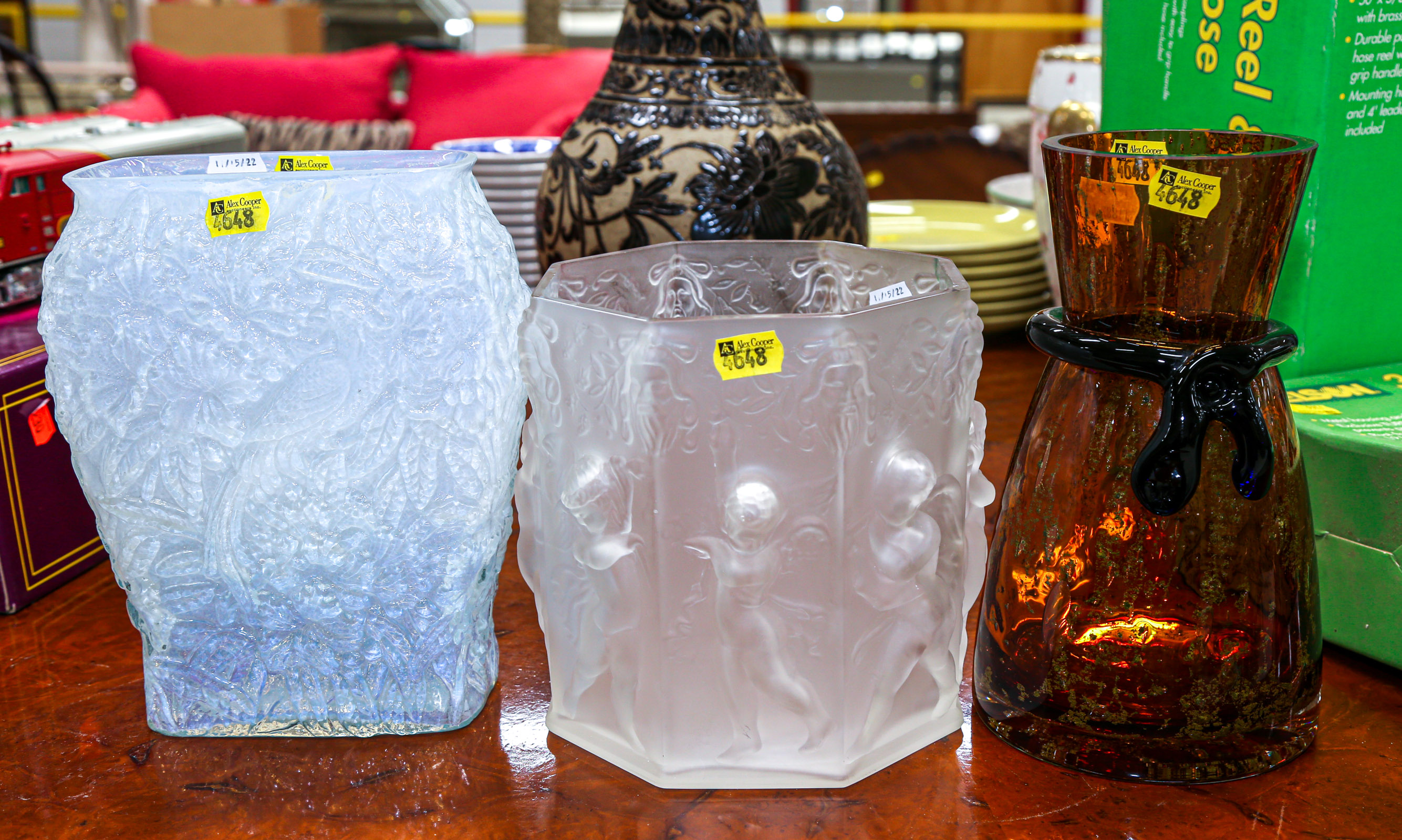 THREE PIECES OF ART GLASS