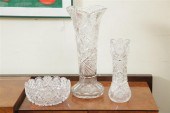 THREE PIECES OF CUT GLASS. Ver