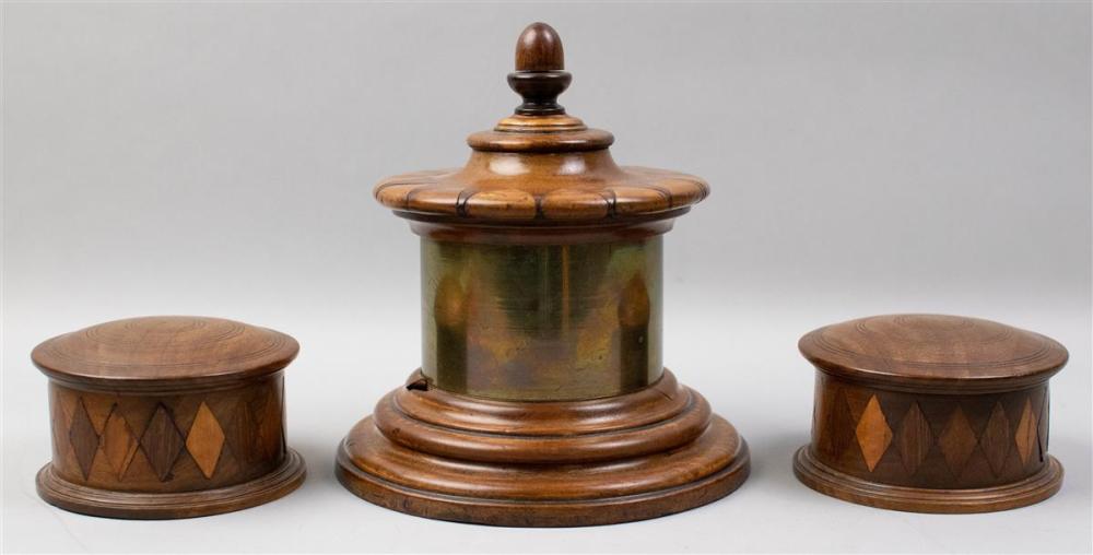 THREE PIECES OF INLAID TREENWARE,