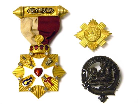 Three pieces of jewelry