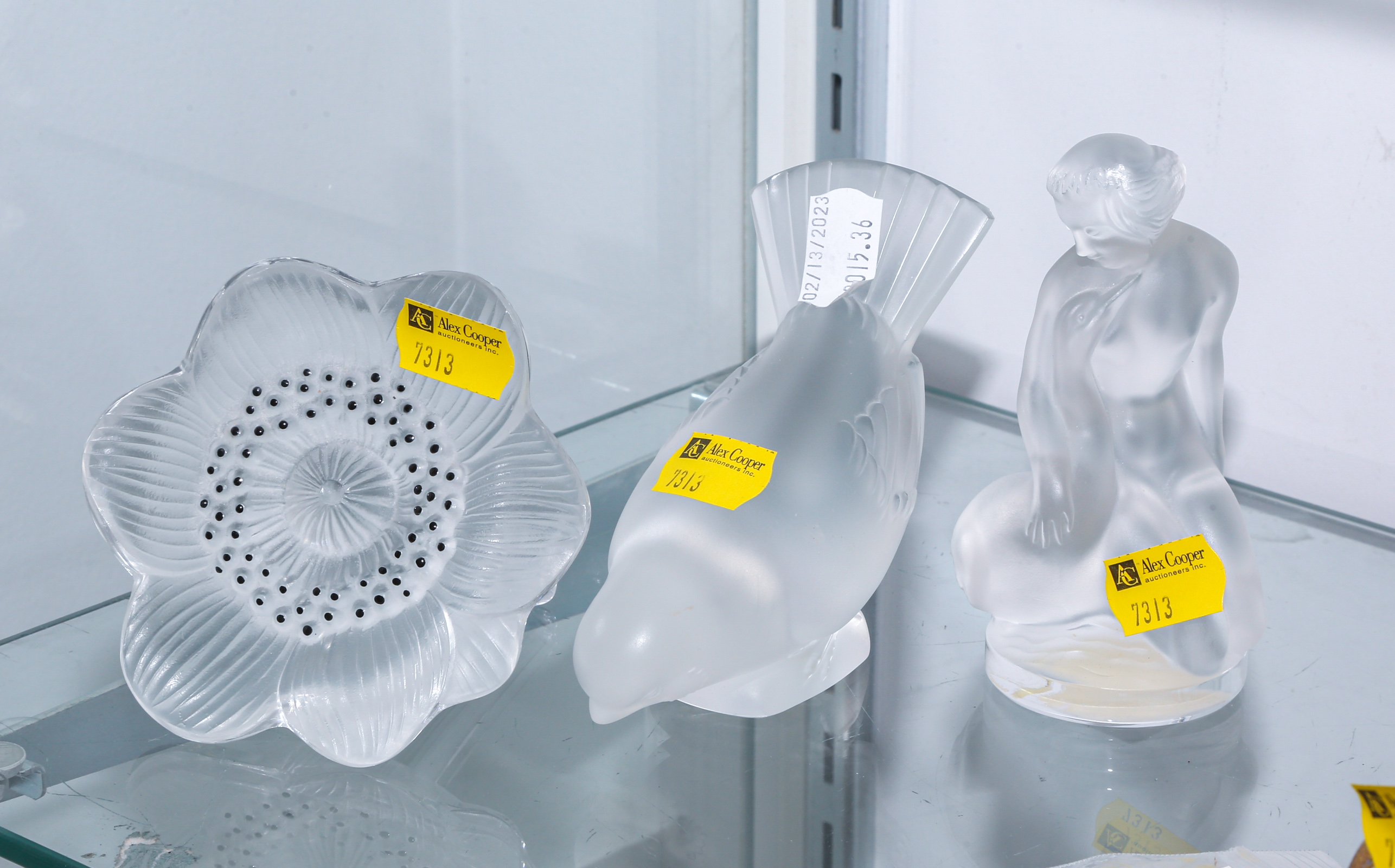 THREE PIECES OF LALIQUE GLASS