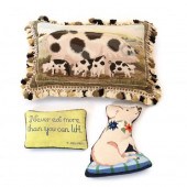 THREE PIG THEMED NEEDLEPOINT P