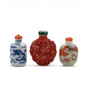 THREE PORCELAIN SNUFF BOTTLES