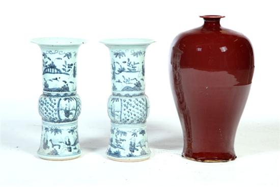 THREE POTTERY VASES.  China  20th