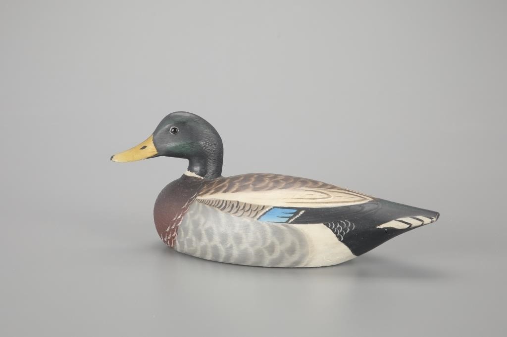 THREE-QUARTER-SIZE MALLARD