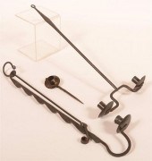 THREE REPRODUCTION LIGHTING DE