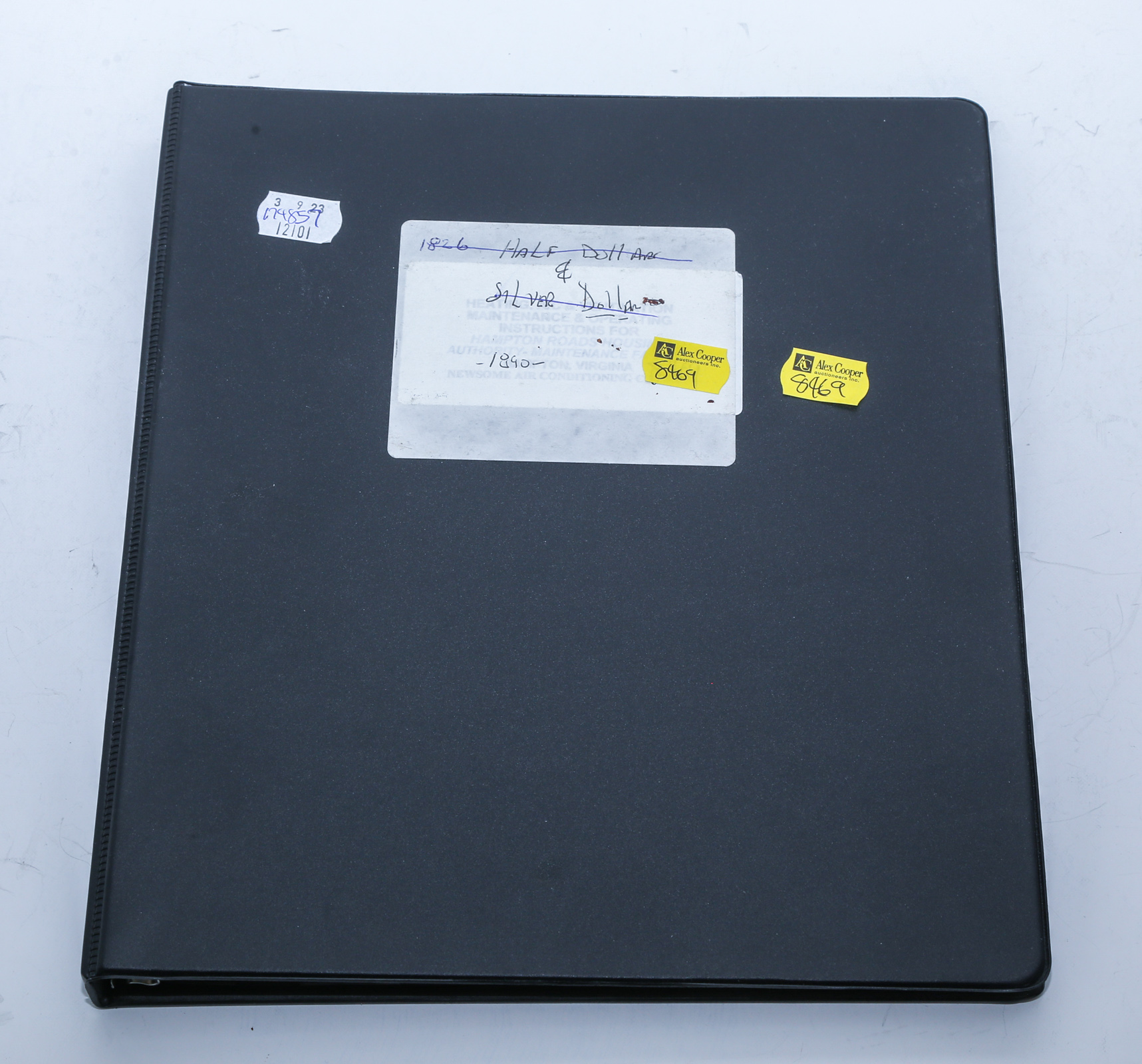THREE-RING BINDER WITH HALVES &