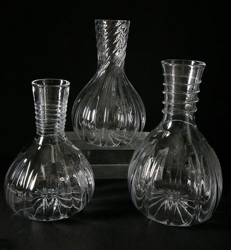 THREE ROBERT DANE HAND BLOWN