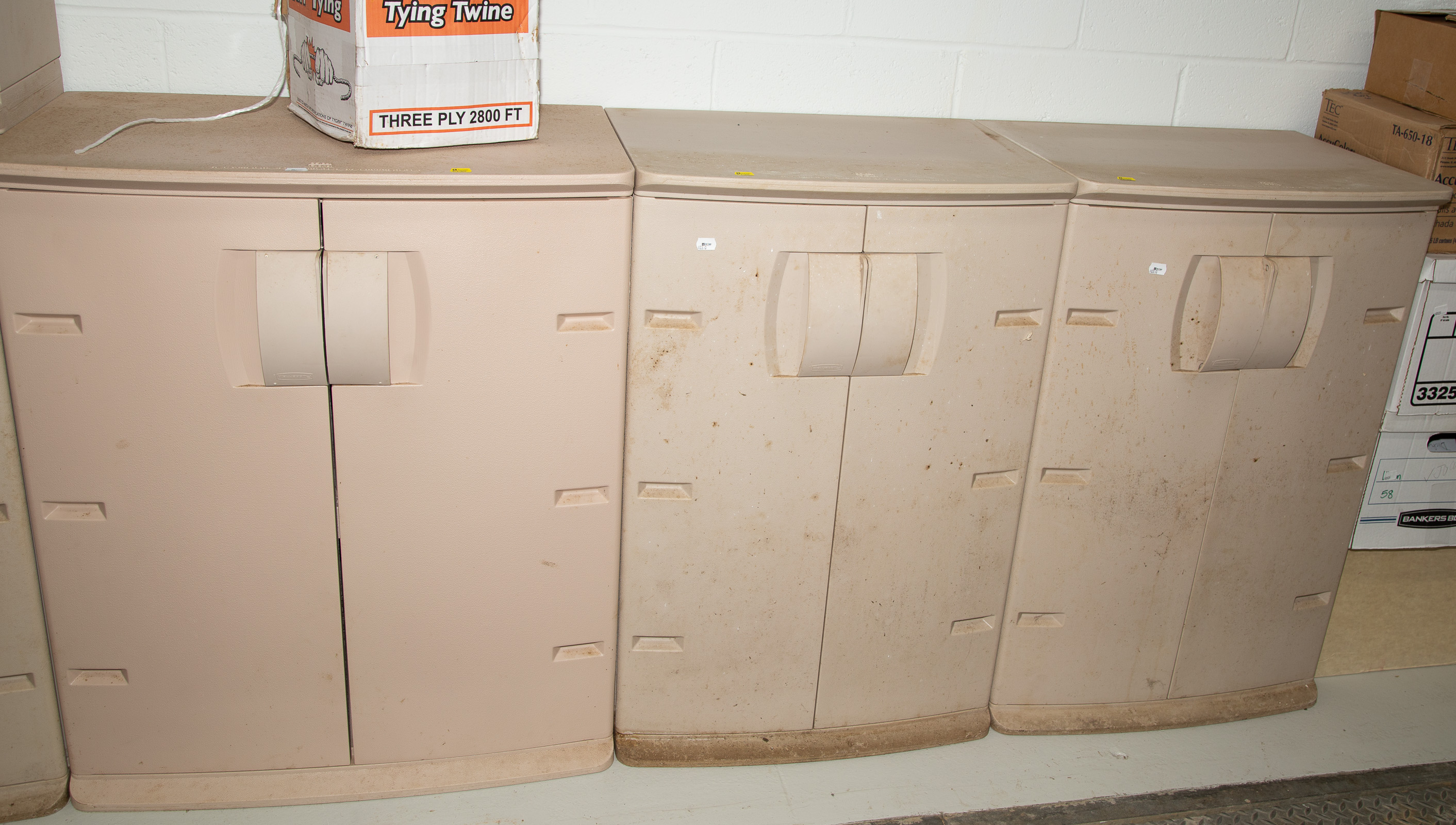 THREE RUBBERMAID HARD PLASTIC