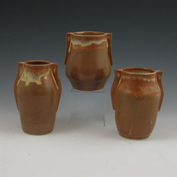 Three Seiz stoneware matte brown