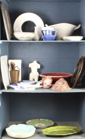 THREE SHELVES OF ASSOCIATED DE