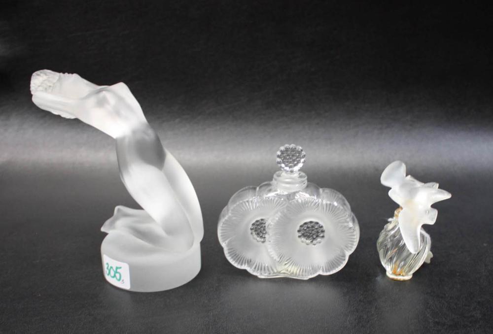 THREE SIGNED LALIQUE CRYSTAL ITEMS,