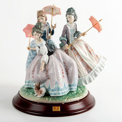 THREE SISTERS 01001492 LTD - LLADRO
