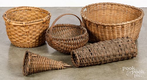 THREE SPLINT GATHERING BASKETS,