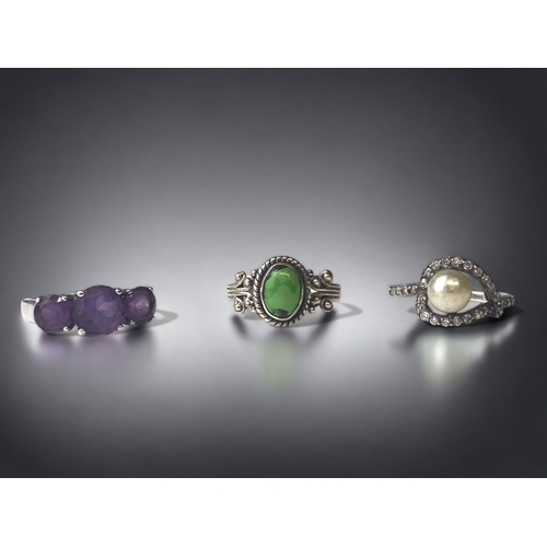 THREE STERLING SILVER LADIES RINGS.
