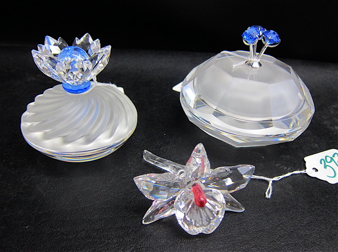 THREE SWAROVSKI CUT CRYSTALS: