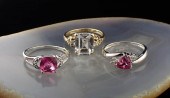 THREE TEN KARAT GOLD RINGSTHRE